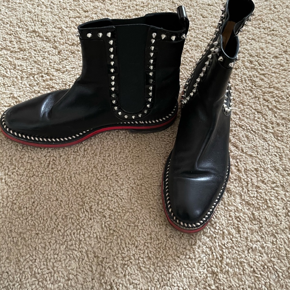USED Christian Louboutin boots size 41